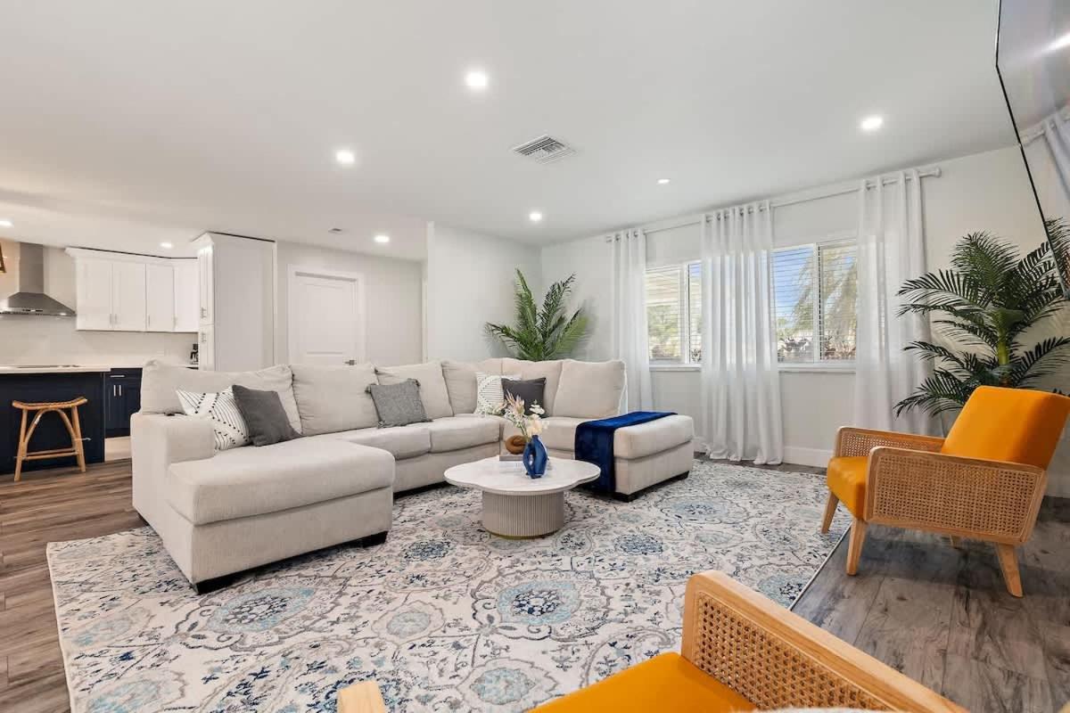 Heated Pool, Pet Friendly,Dunedin Beach Gem パームハーバー エクステリア 写真