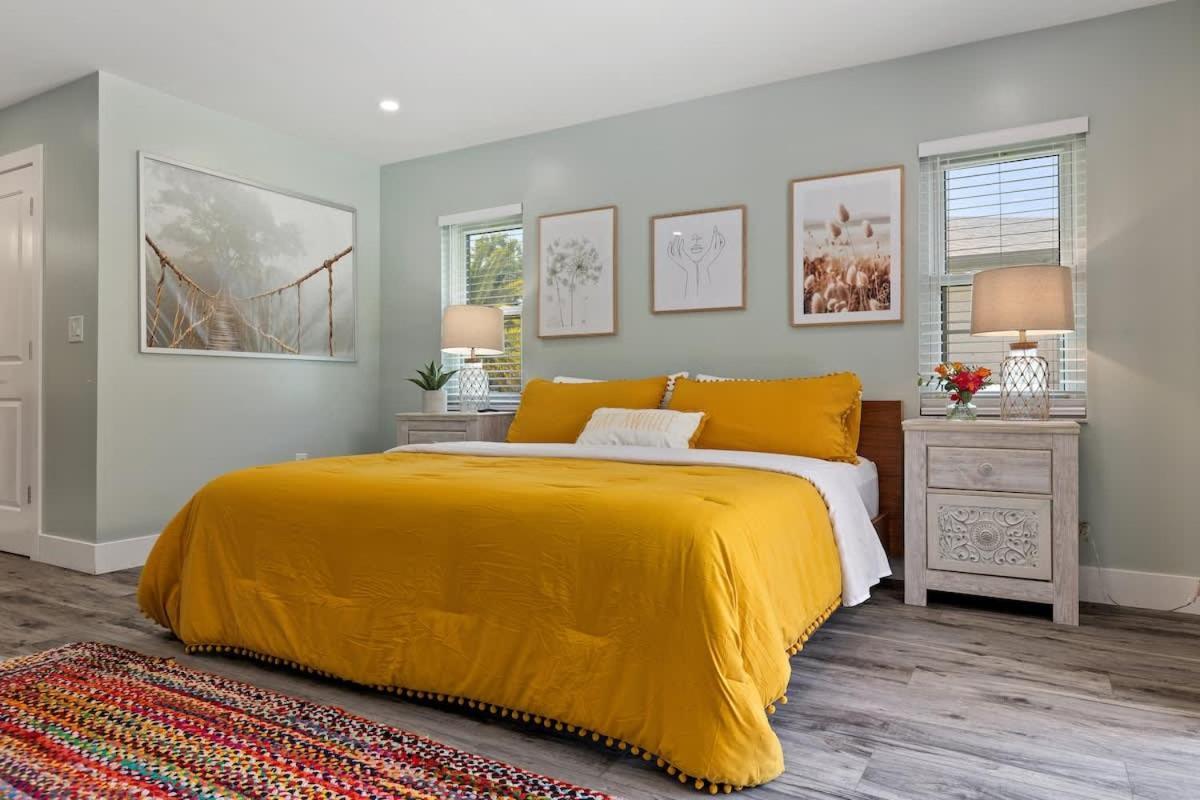 Heated Pool, Pet Friendly,Dunedin Beach Gem パームハーバー エクステリア 写真